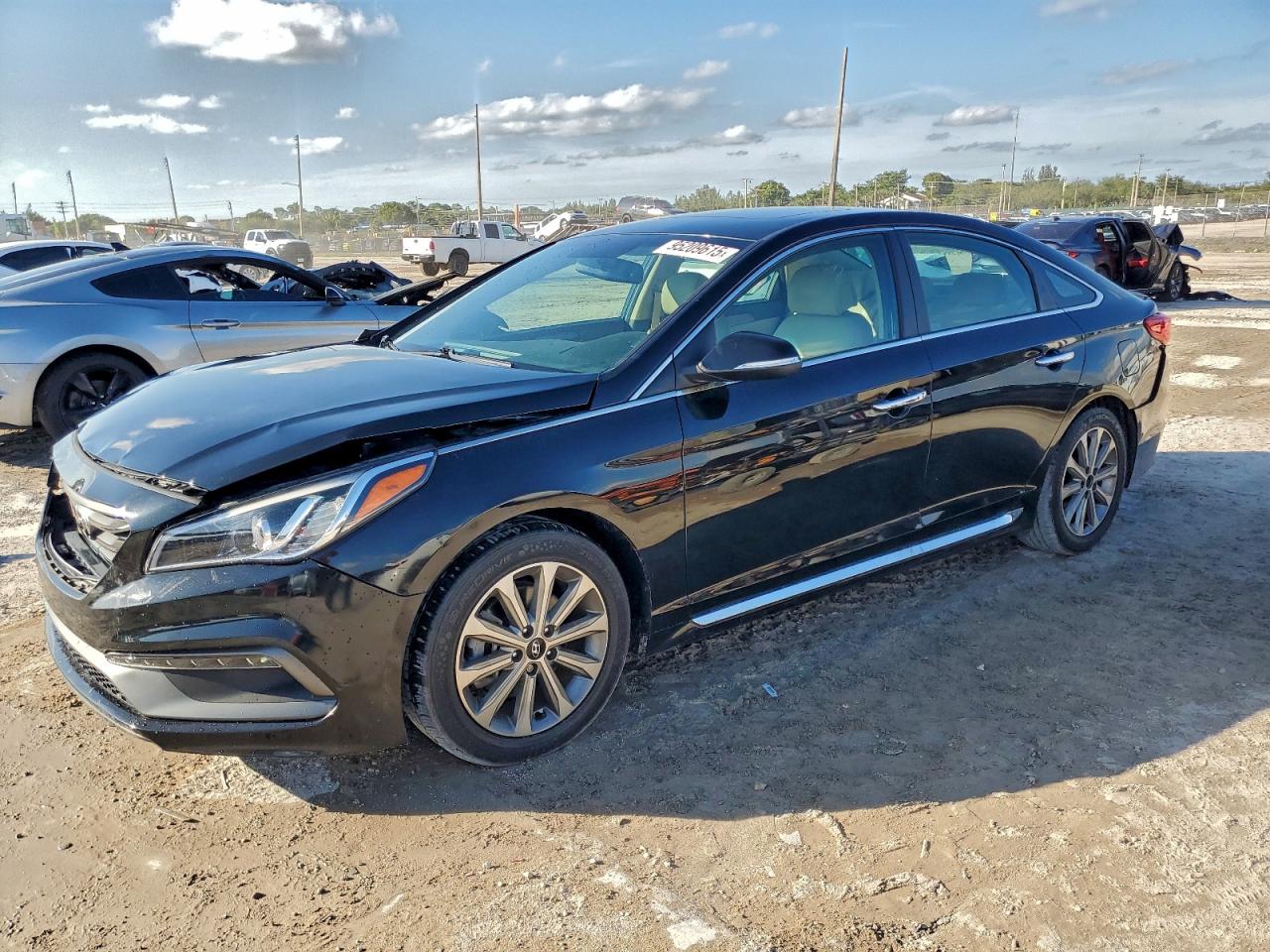 HYUNDAI SONATA SPORT