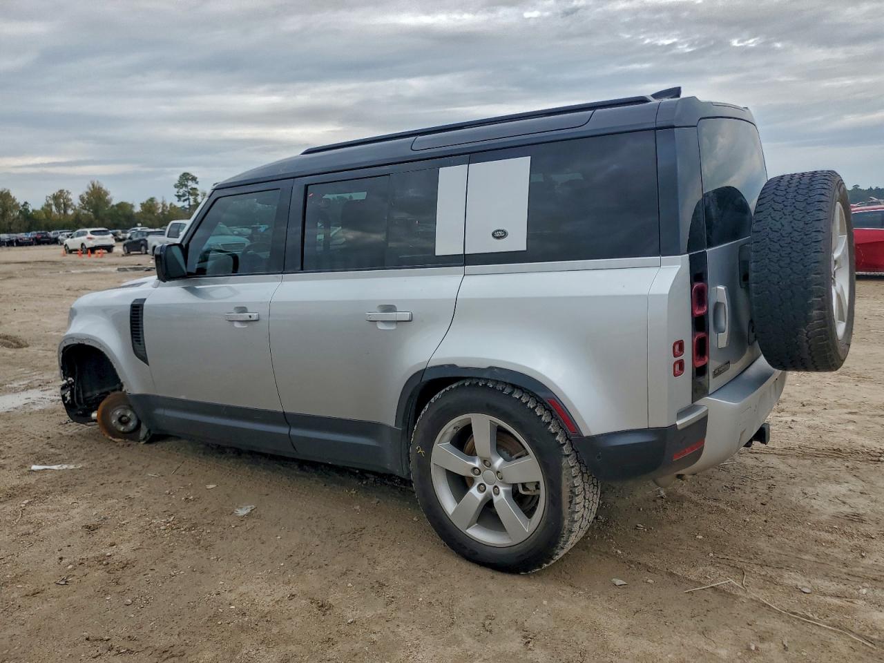 LAND ROVER DEFENDER 110 1ST EDITION