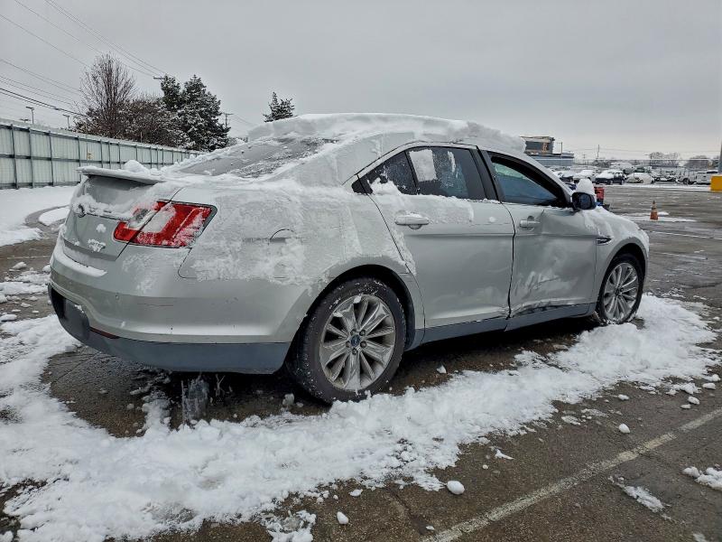 2010 FORD TAURUS LIM #3303665947