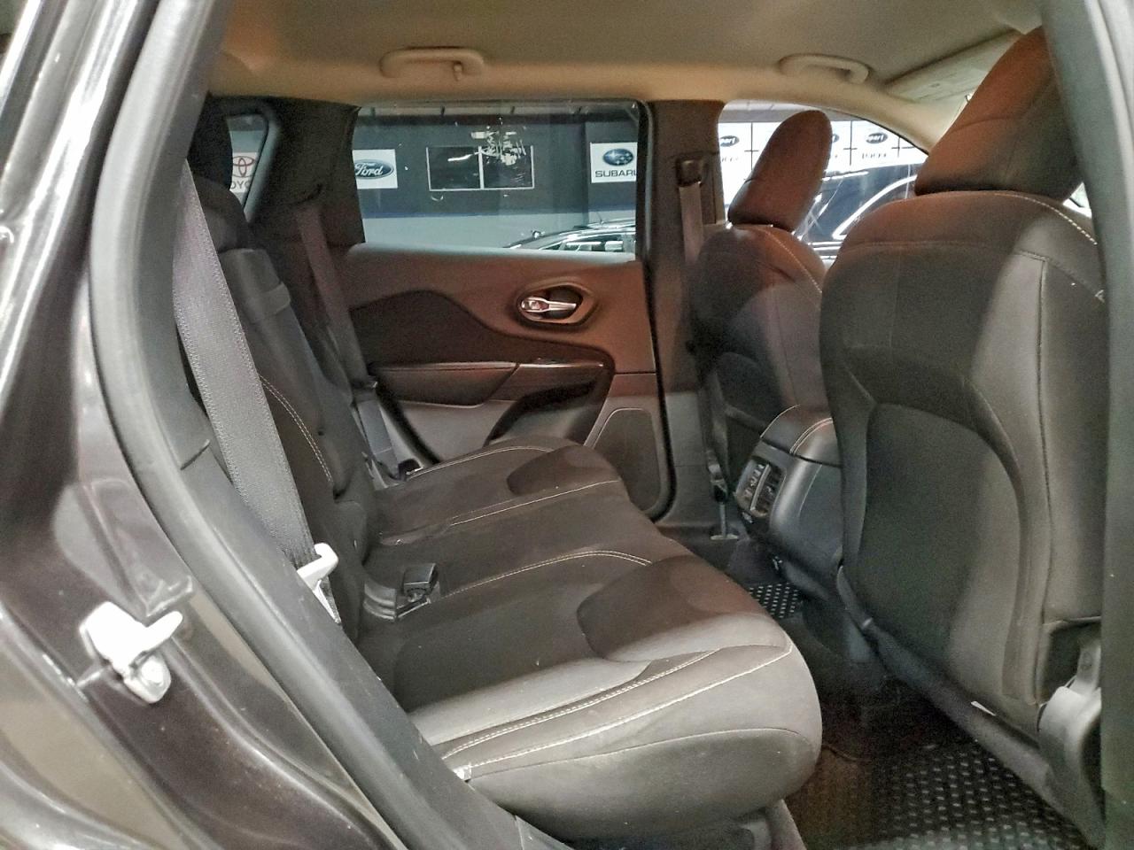 Lot #3301859975 2016 JEEP CHEROKEE L