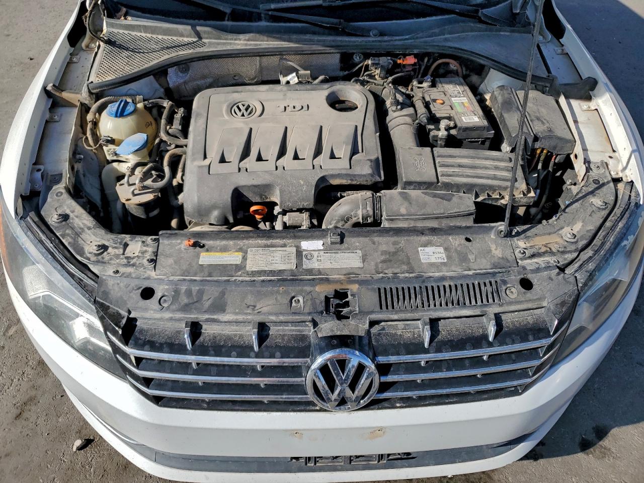 VOLKSWAGEN PASSAT SEL