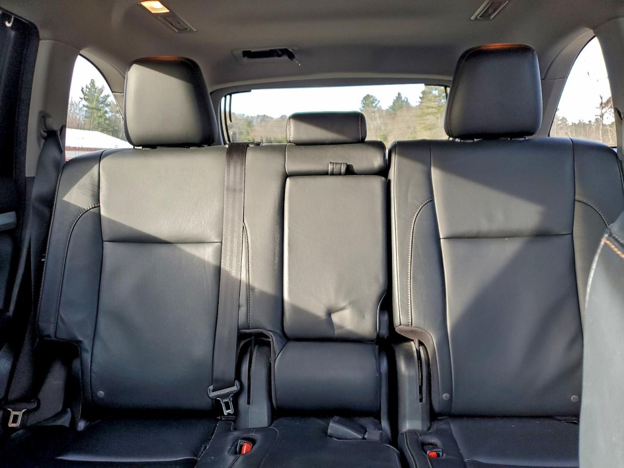 TOYOTA HIGHLANDER XLE