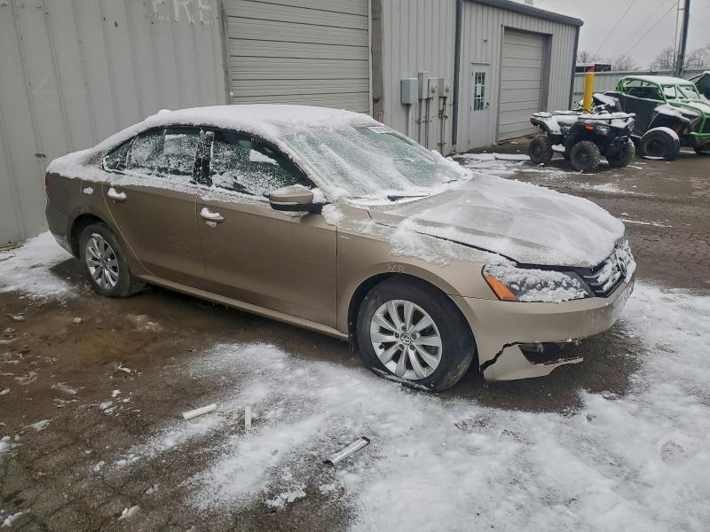 2015 VOLKSWAGEN PASSAT S #3302859903