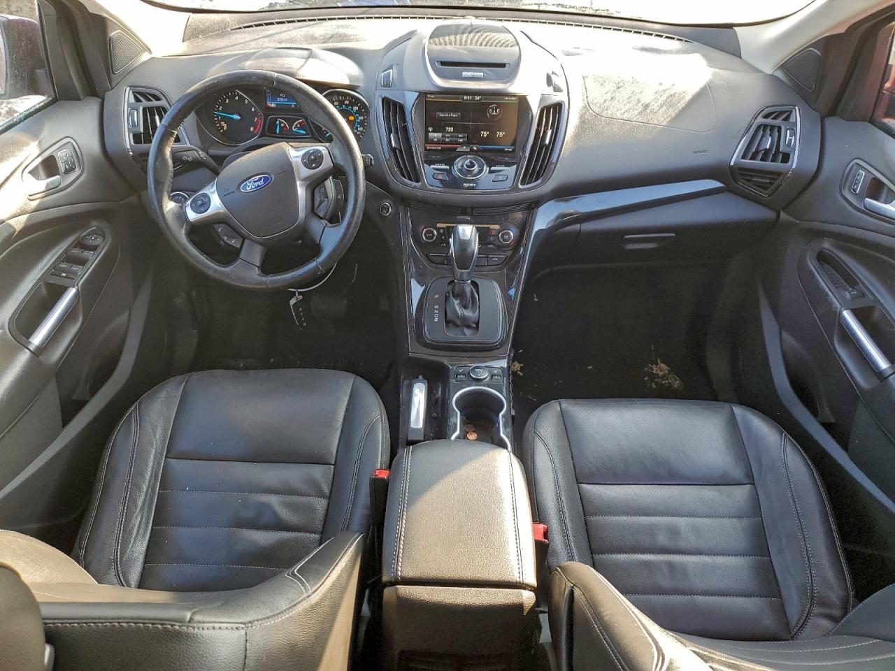 FORD ESCAPE TITANIUM