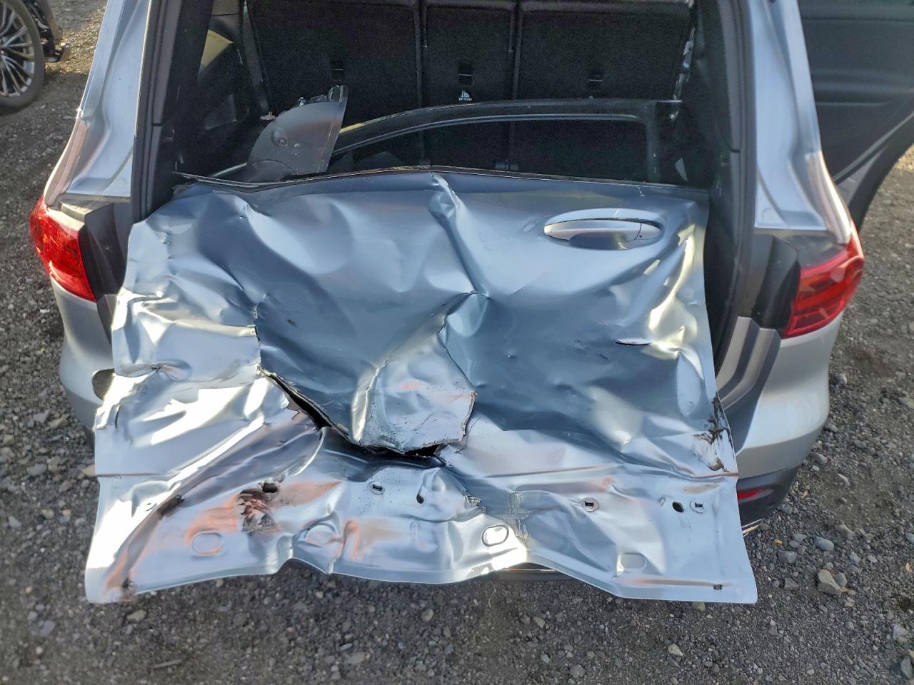 MERCEDES-BENZ EQB 250+