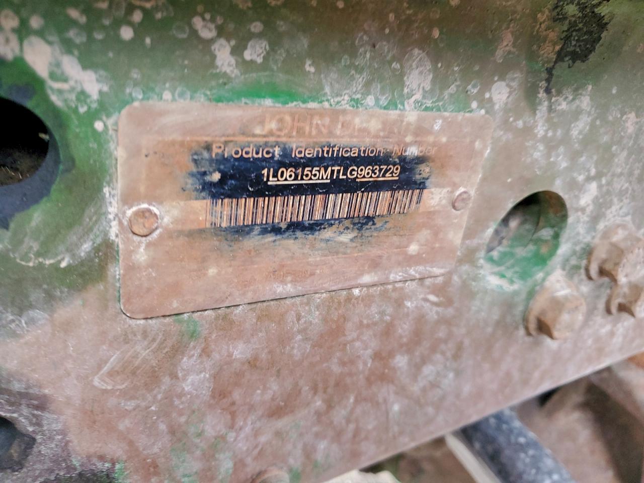 Lot #3302811936 2020 JOHN DEERE TRACTOR