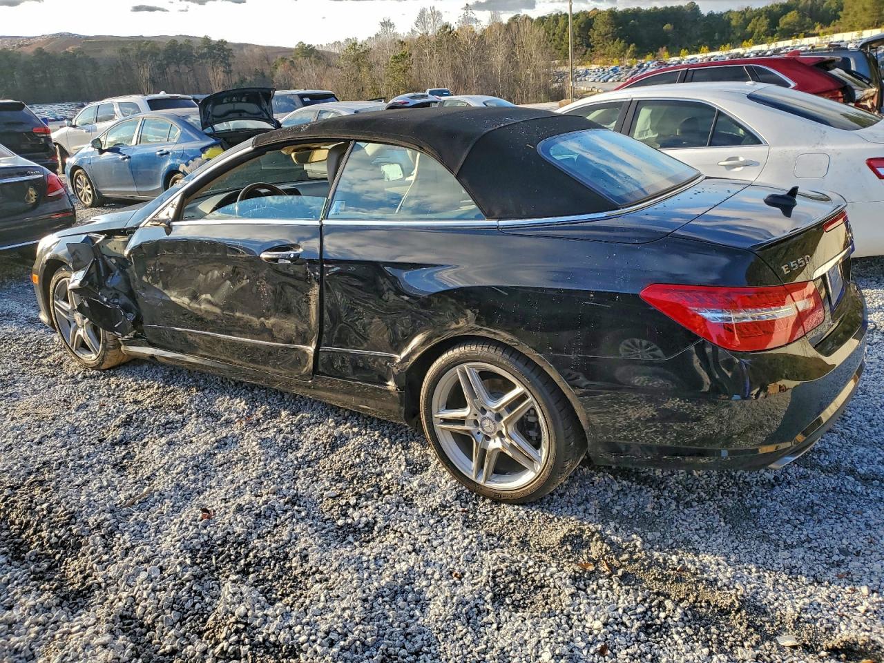 MERCEDES-BENZ E-CLASS 550