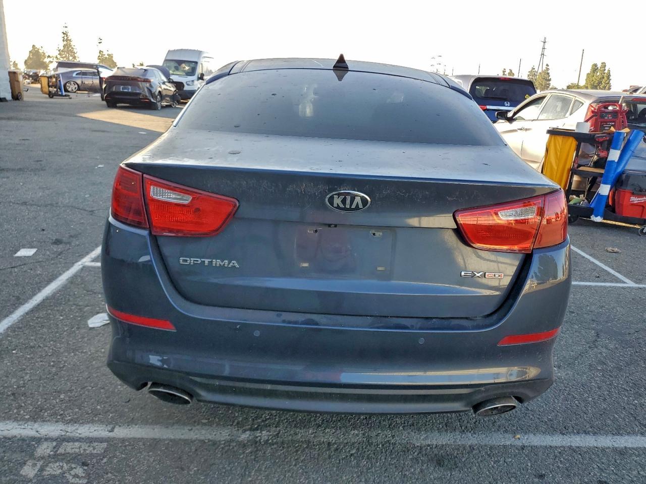 Lot #3319261729 2015 KIA OPTIMA EX