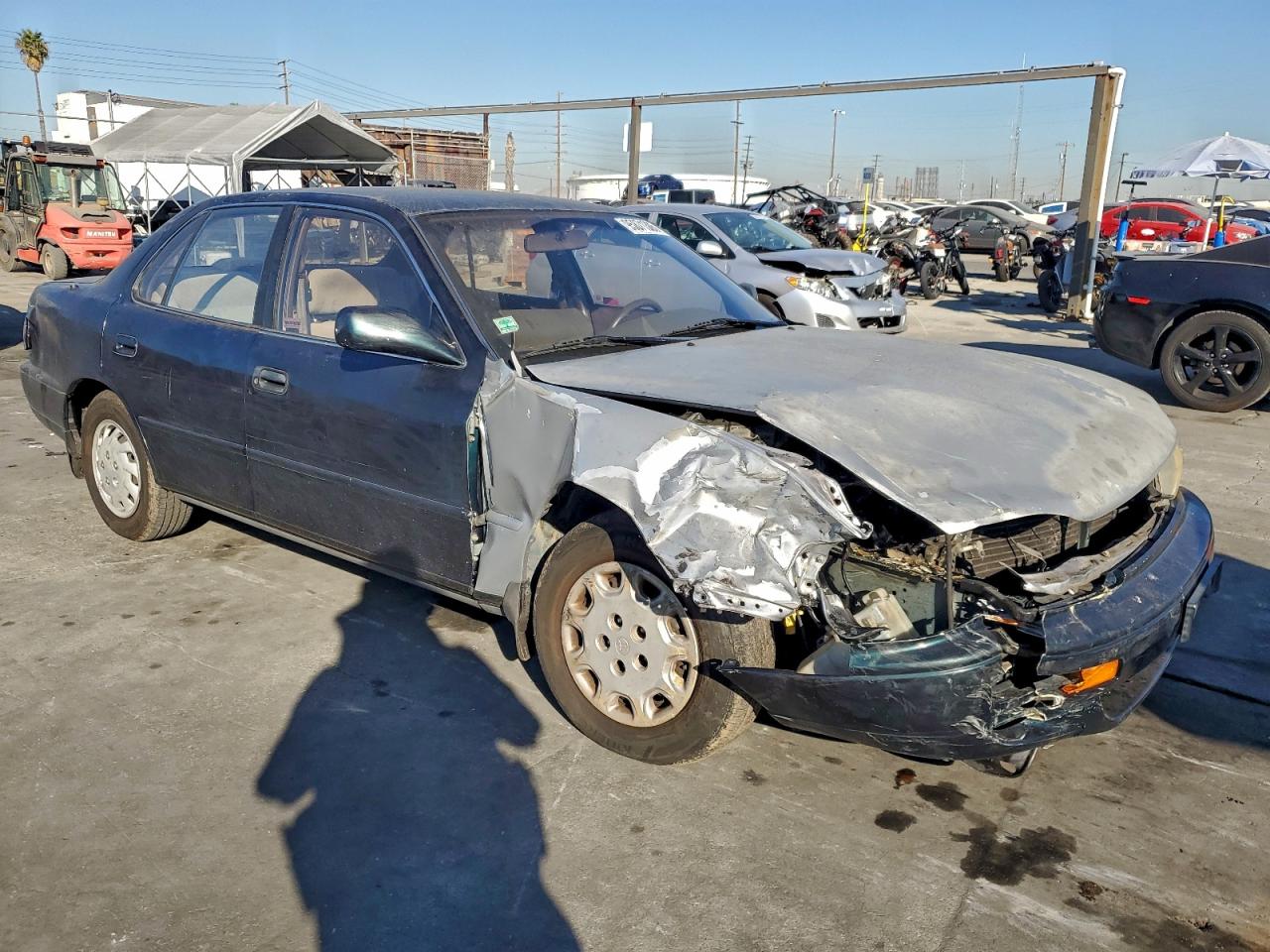 Lot #3316818428 1995 TOYOTA CAMRY LE