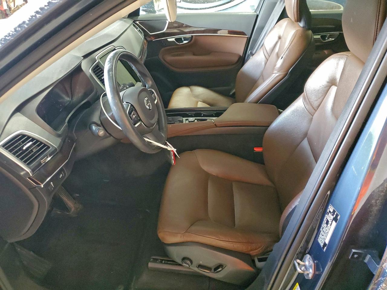 Lot #3316836682 2019 VOLVO XC90 T6 MO