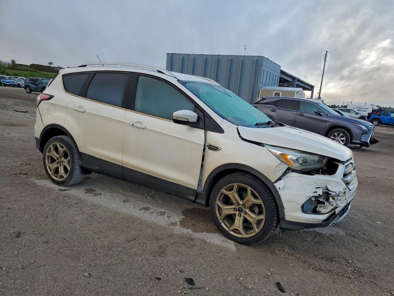 Lot #3315925120 2017 FORD ESCAPE TIT