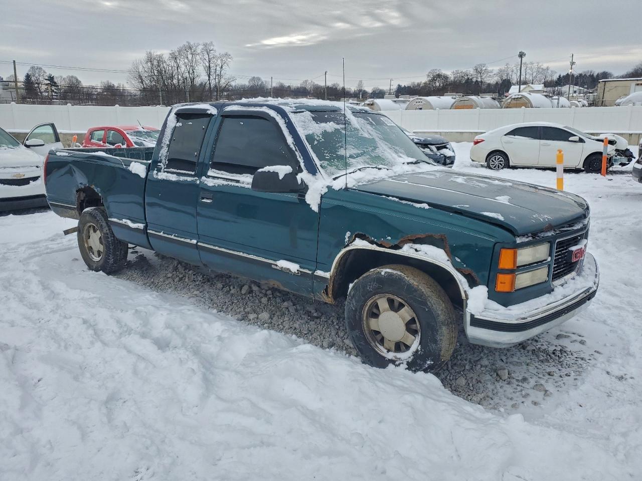 Lot #3316022843 1997 GMC SIERRA C15