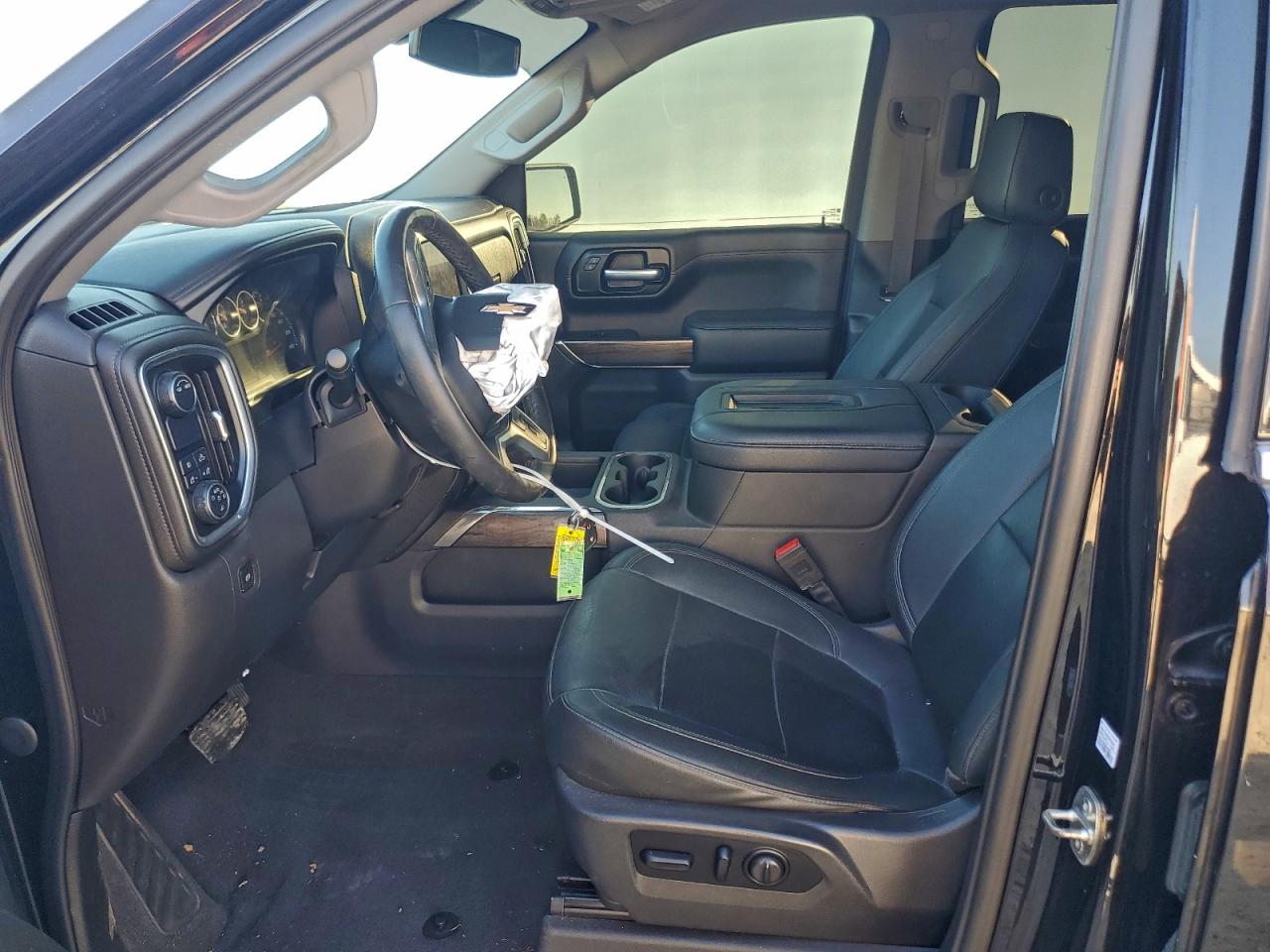 CHEVROLET SILVERADO C1500 LTZ