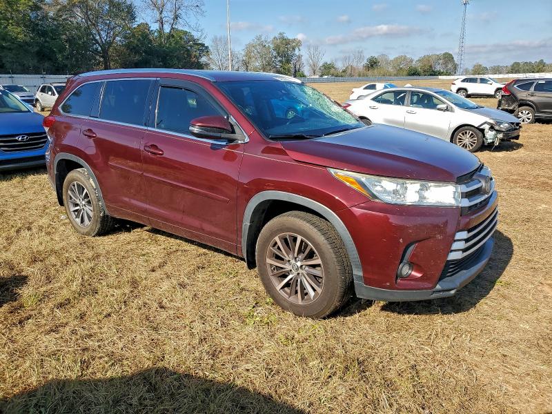 2017 TOYOTA HIGHLANDER #3309464564