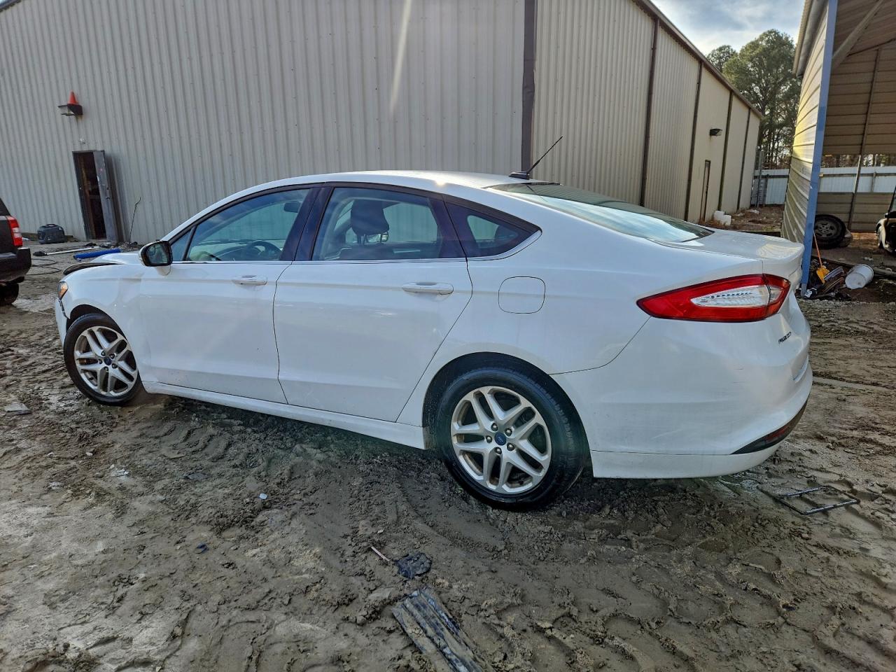 FORD FUSION SE