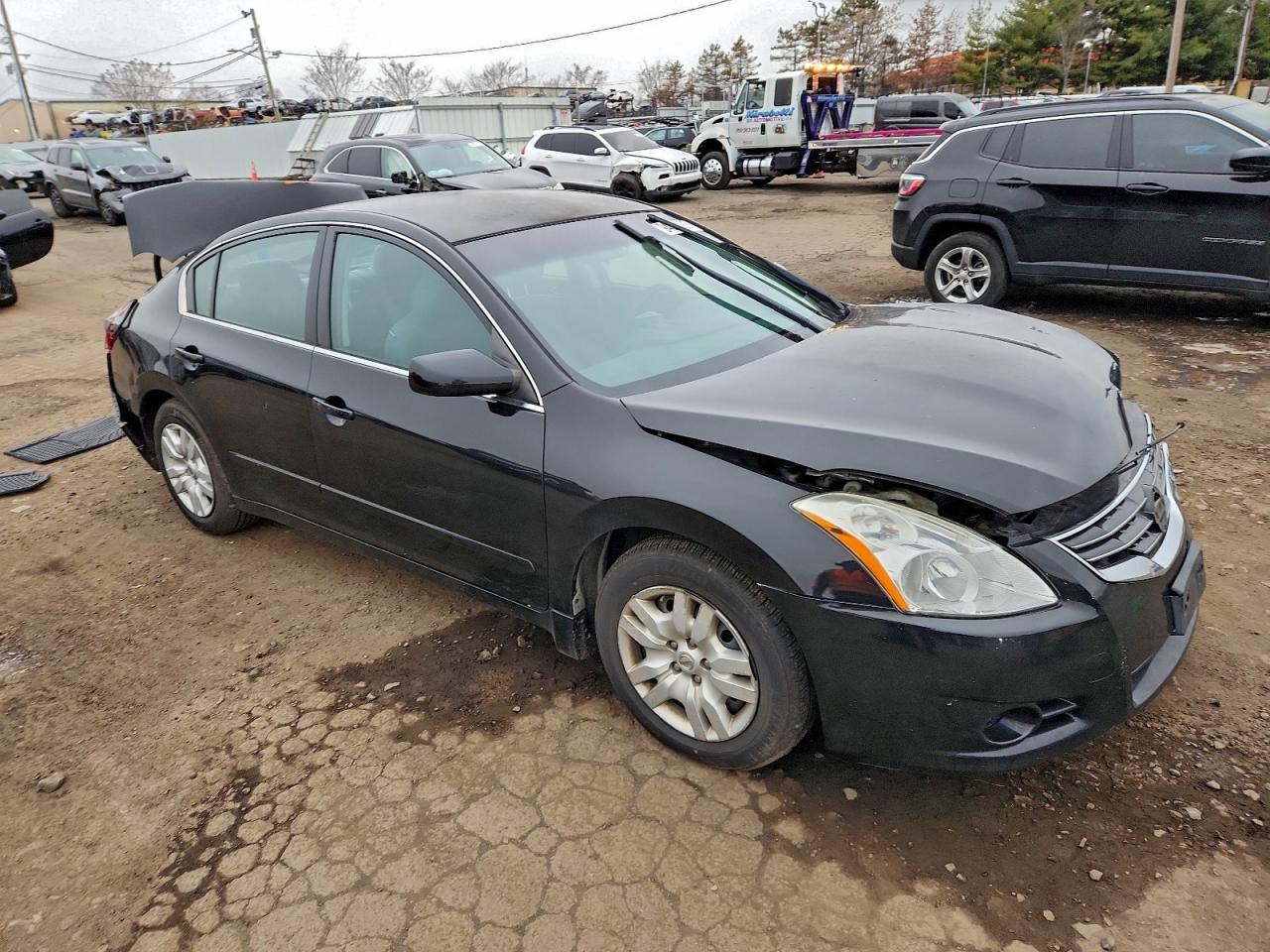 NISSAN ALTIMA BASE
