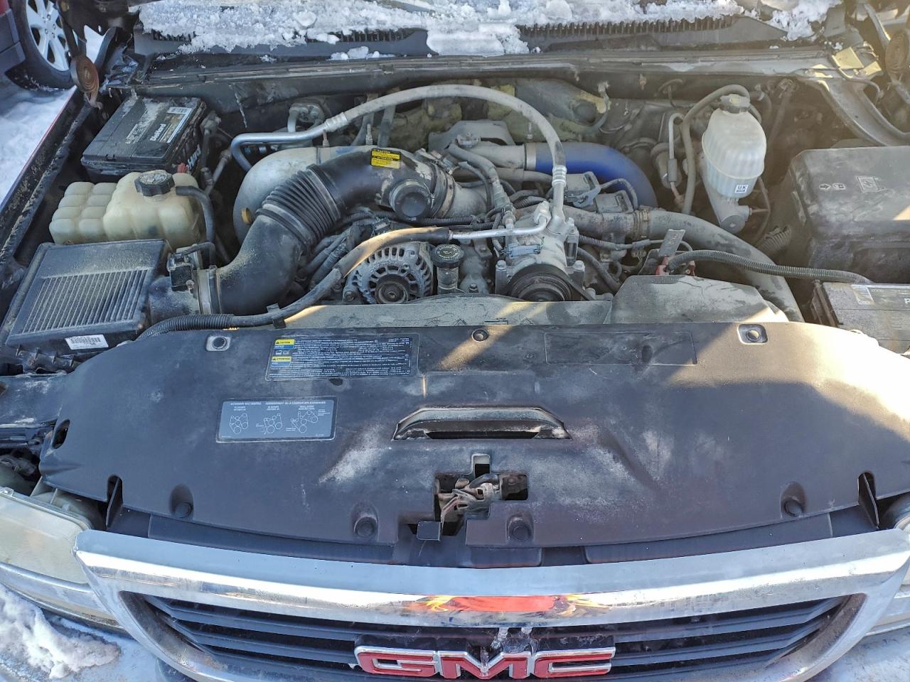 Lot #3318516449 2003 GMC SIERRA K25