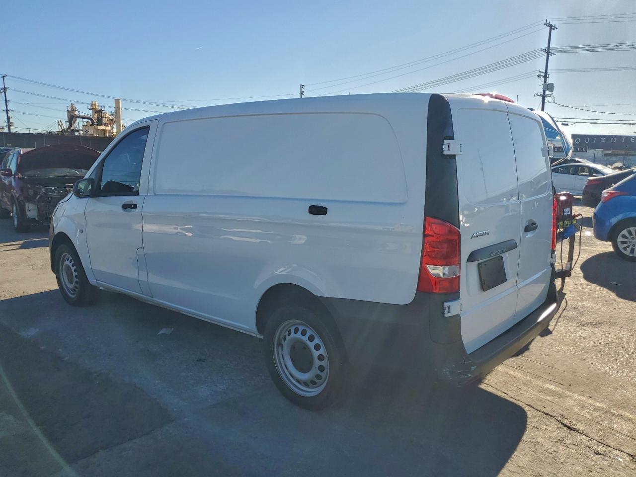 Lot #3311724230 2021 MERCEDES-BENZ METRIS