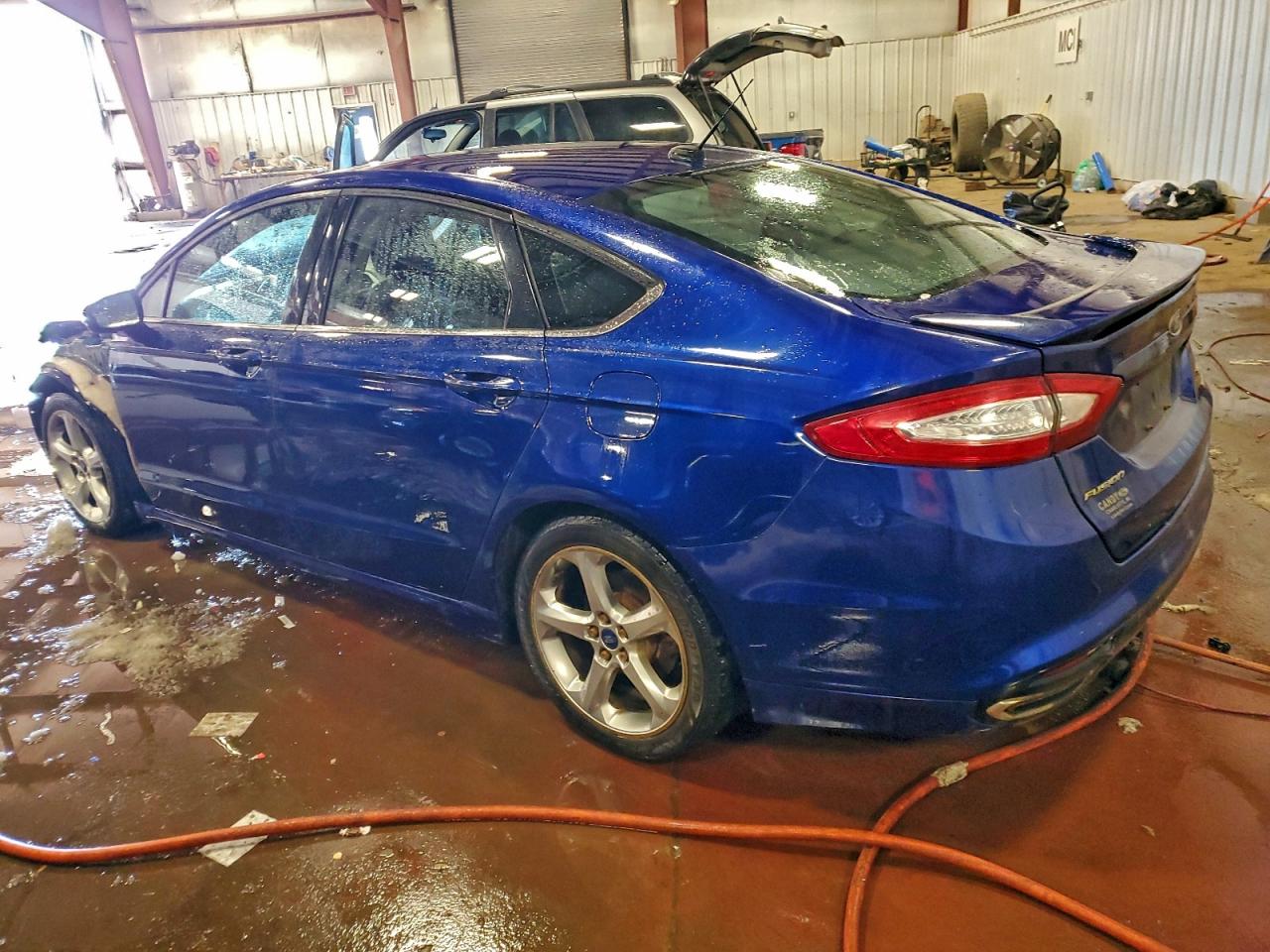 FORD FUSION SE