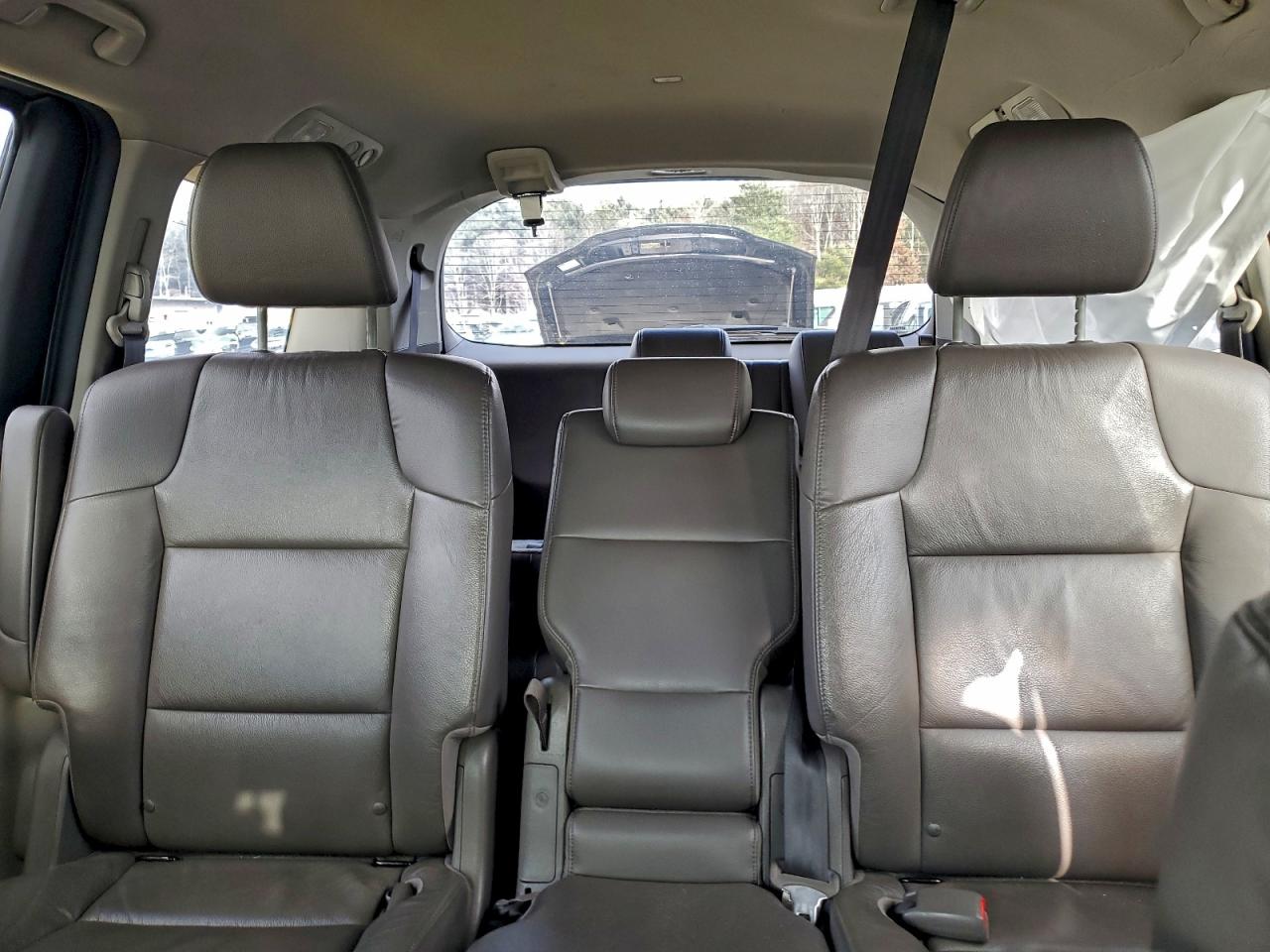 Lot #3316003103 2016 HONDA ODYSSEY EX