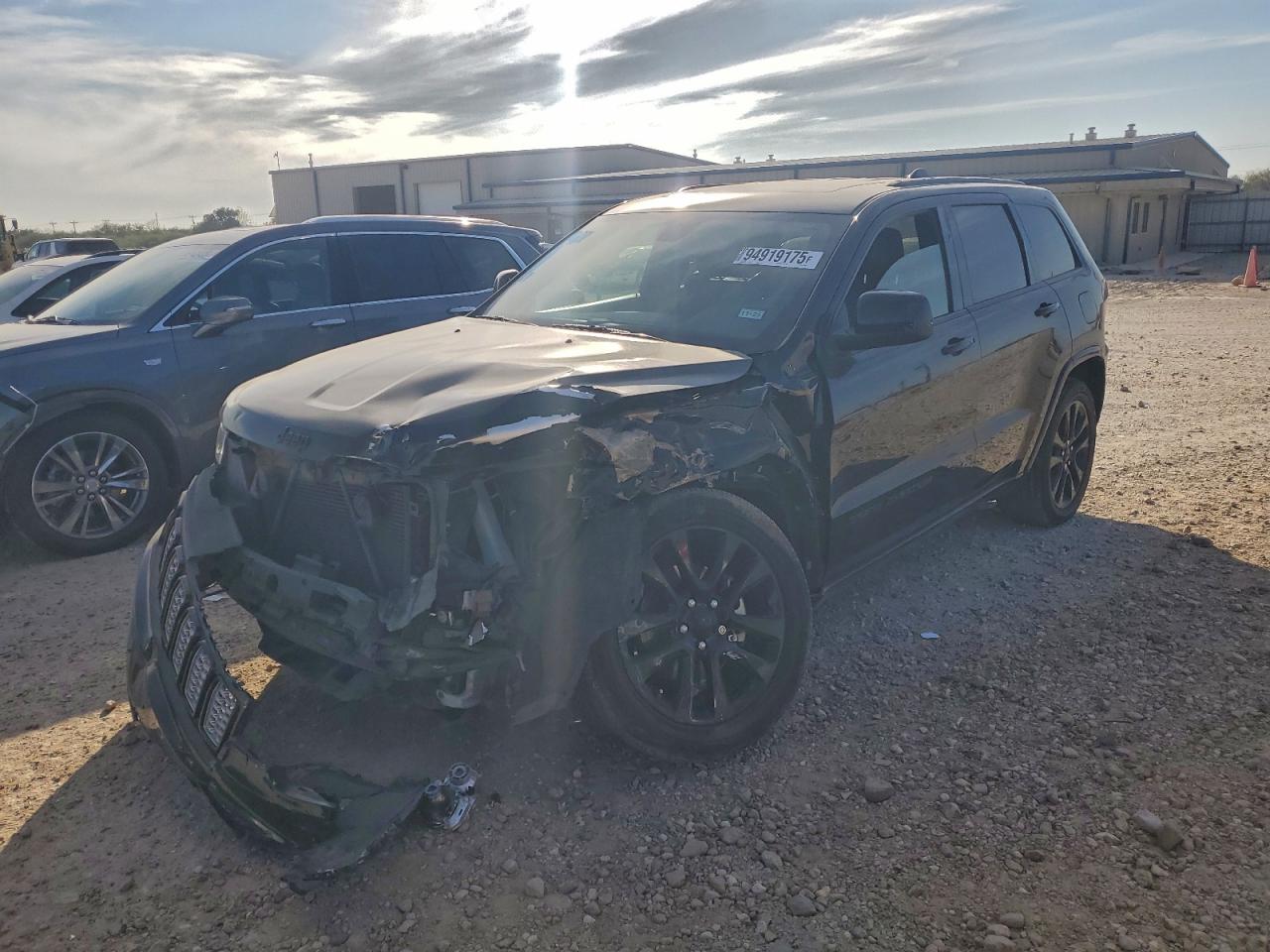 JEEP GRAND CHEROKEE LAREDO