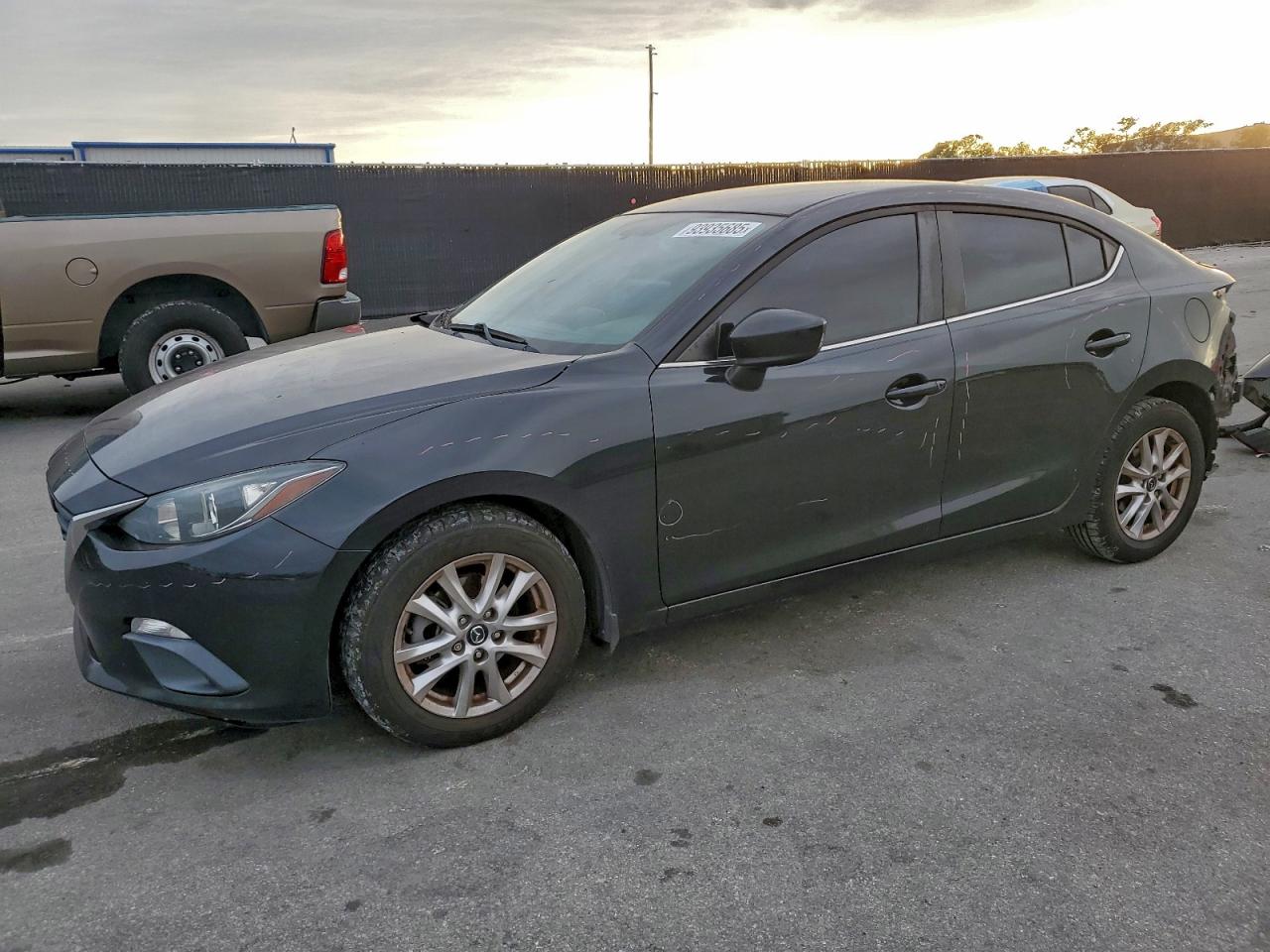 MAZDA 3 SPORT