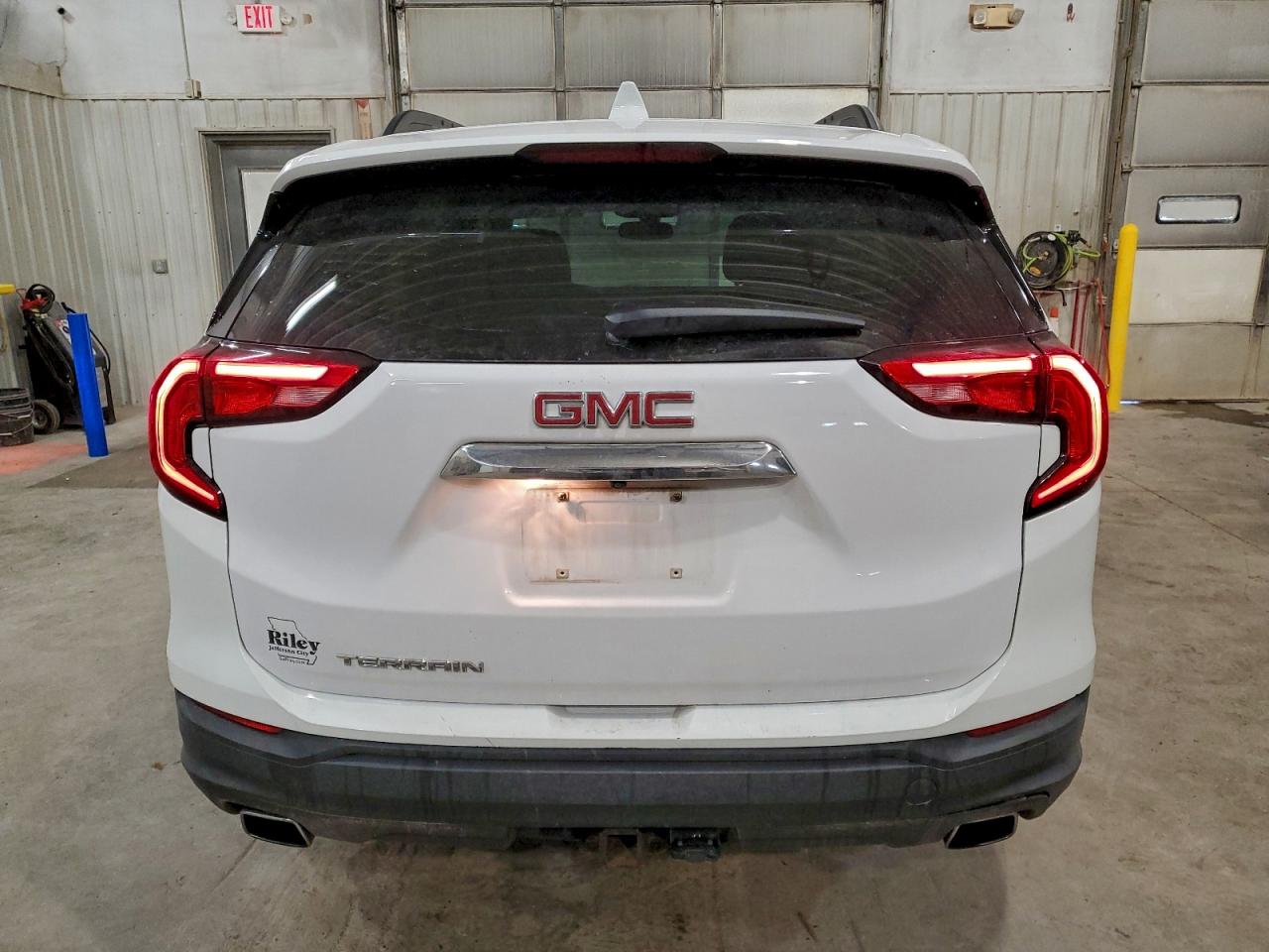 GMC TERRAIN SLE