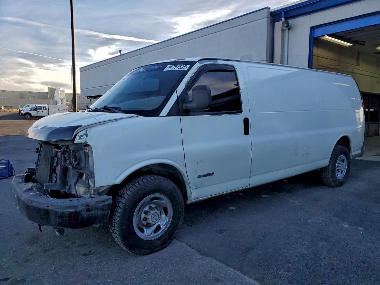Lot #3317084013 2004 CHEVROLET EXPRESS G3