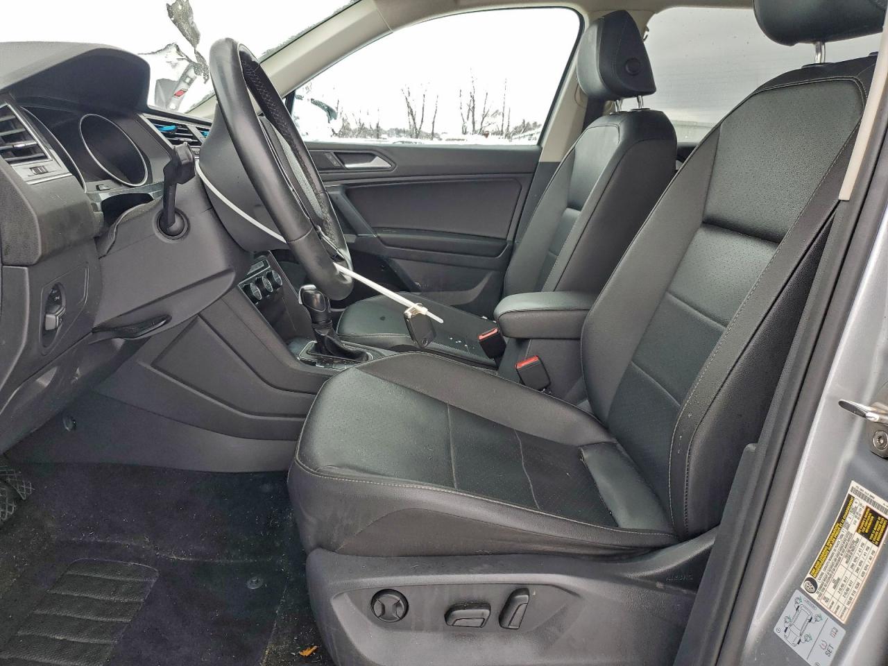 VOLKSWAGEN TIGUAN SE