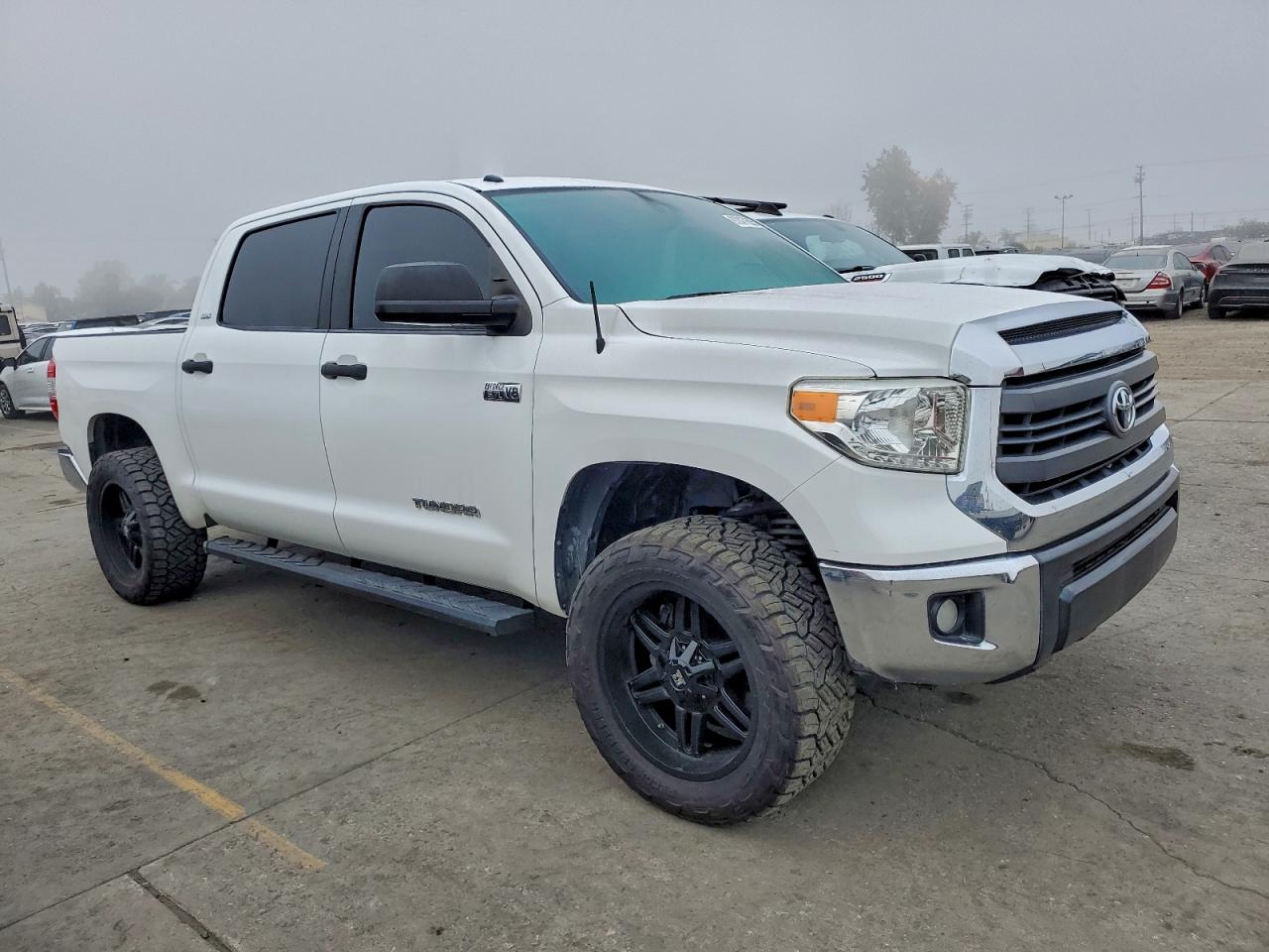 Lot #3315712363 2014 TOYOTA TUNDRA CRE
