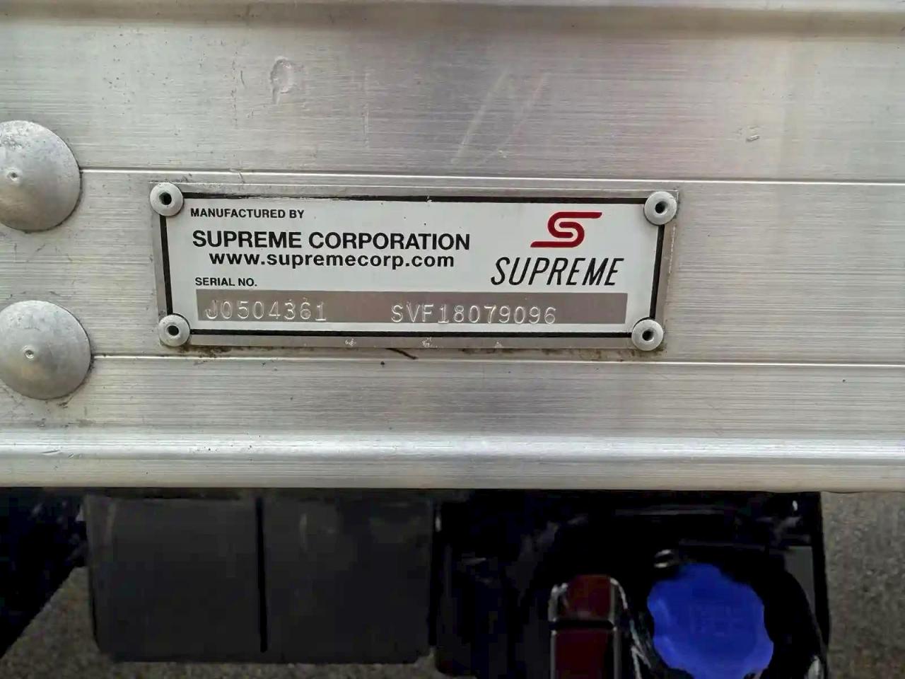 Lot #3316737446 2019 HINO 195