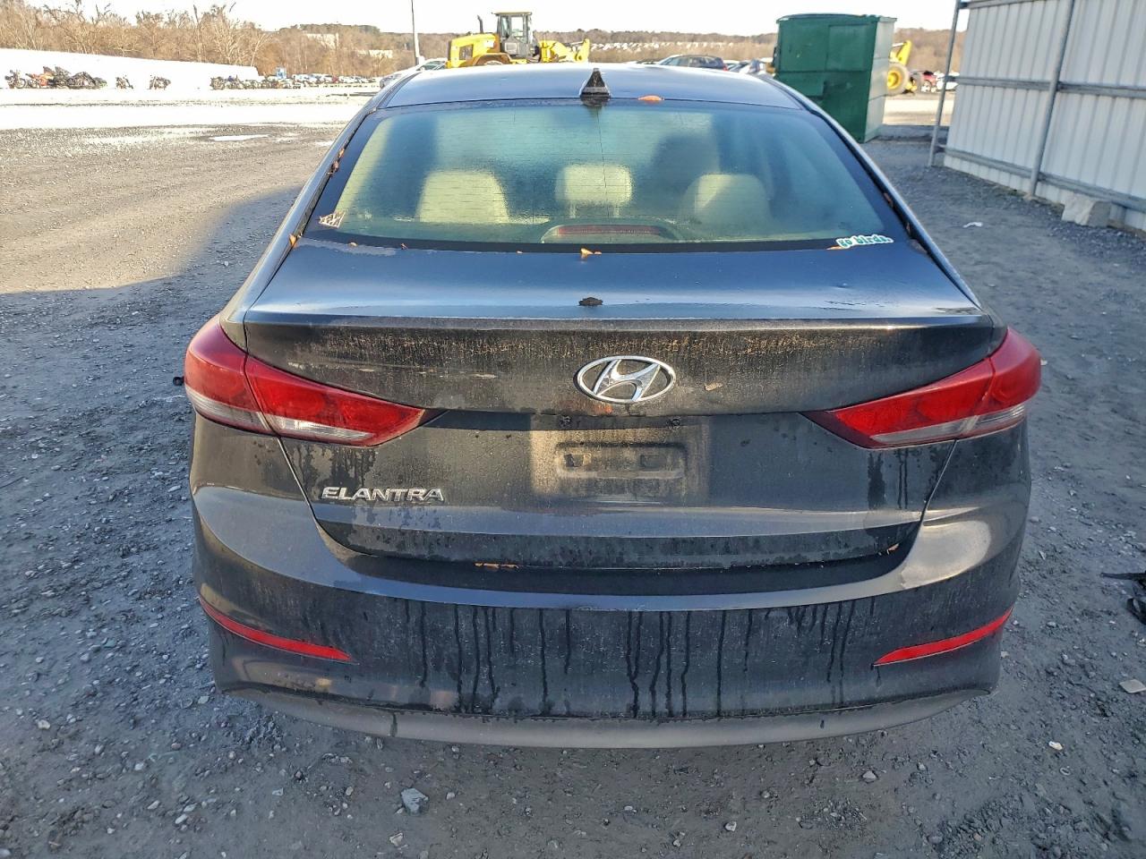 Lot #3302909107 2017 HYUNDAI ELANTRA SE