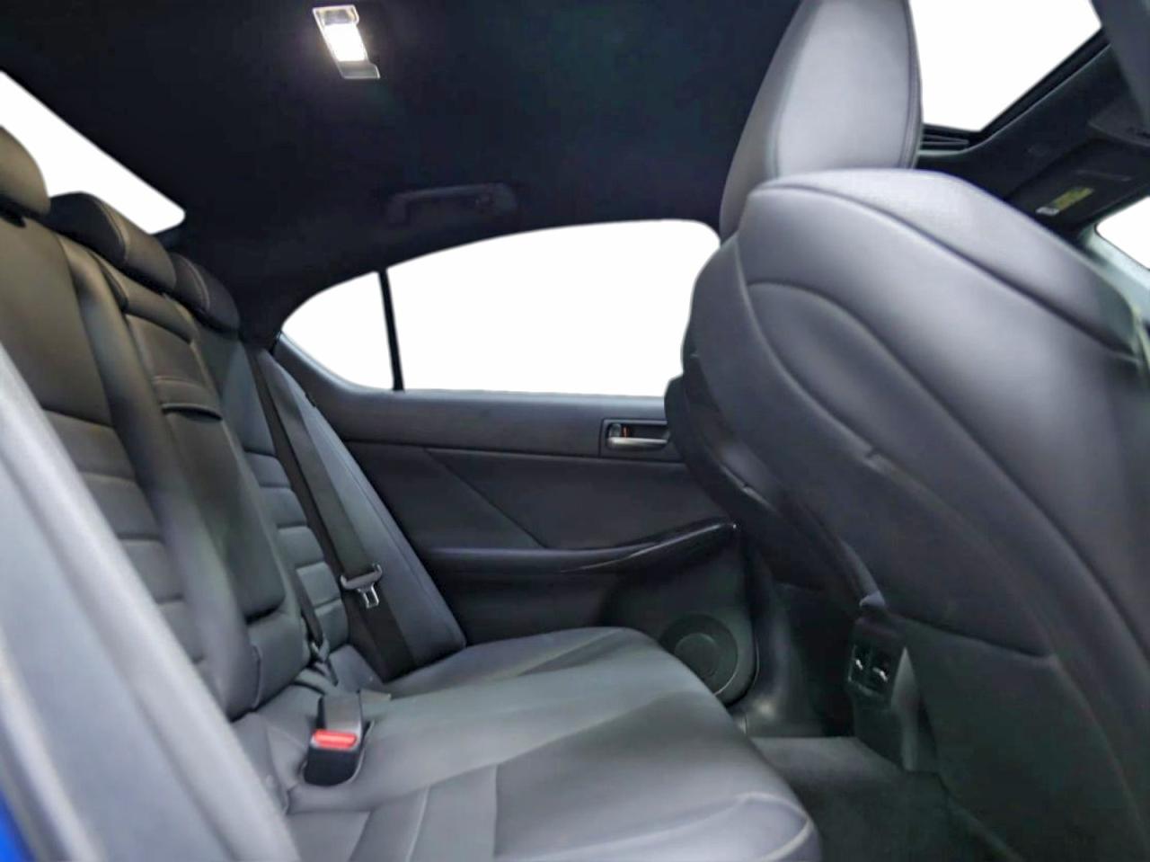 LEXUS IS 350 F SPORT