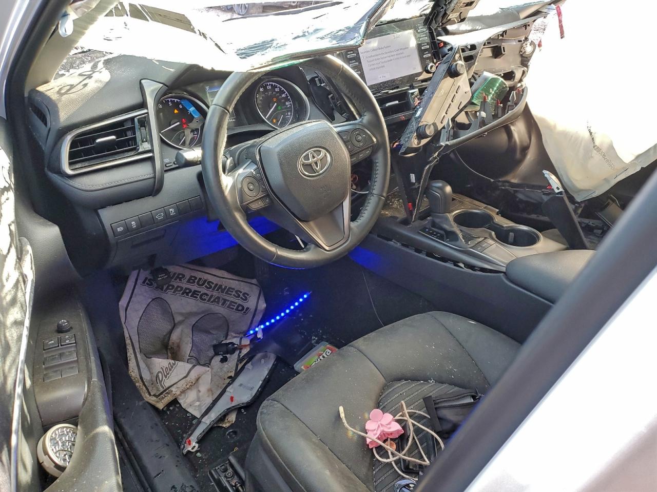 TOYOTA CAMRY SE NIGHT SHADE