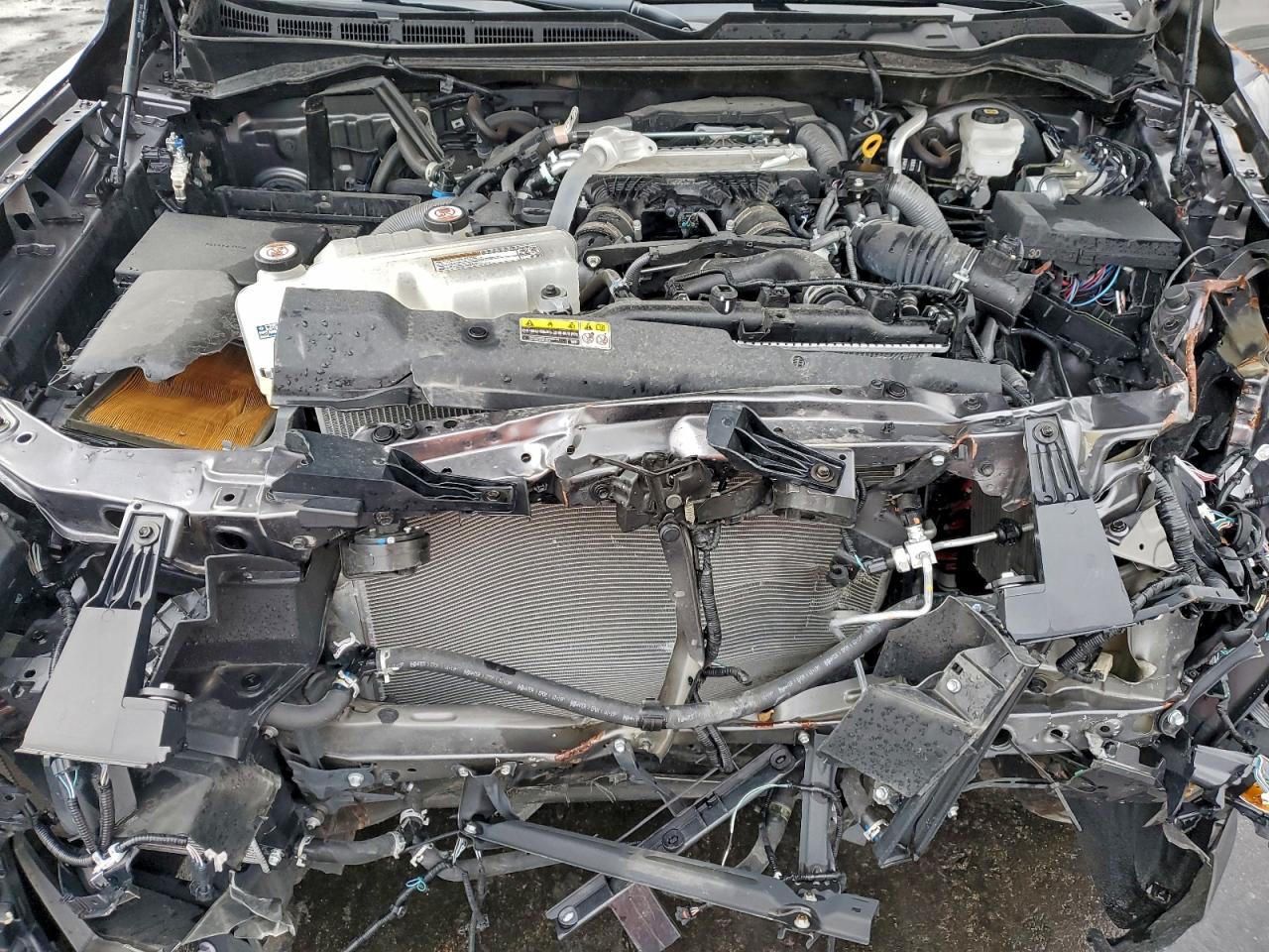 TOYOTA TUNDRA CREWMAX PLATINUM