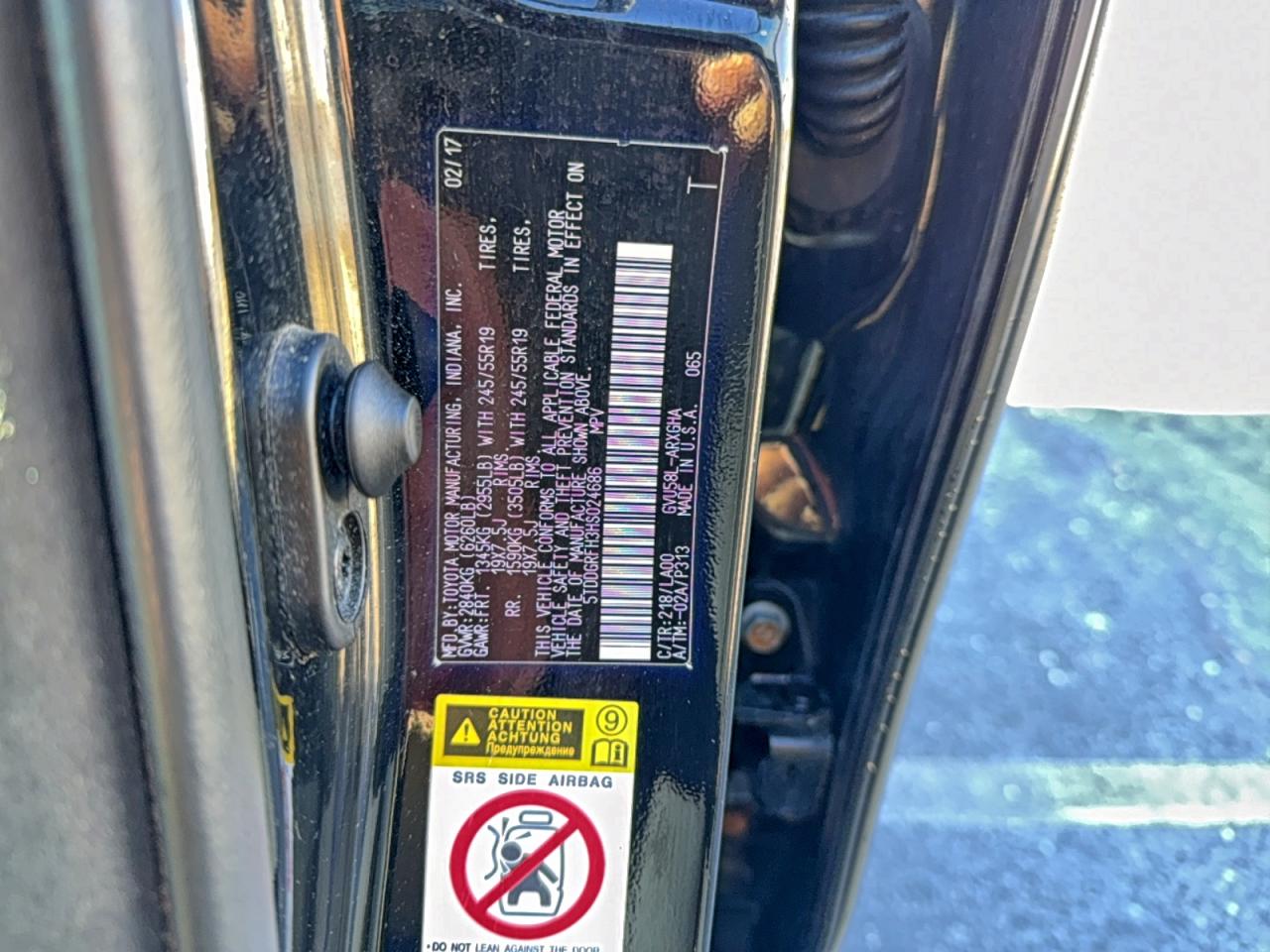 Lot #3316718401 2017 TOYOTA HIGHLANDER