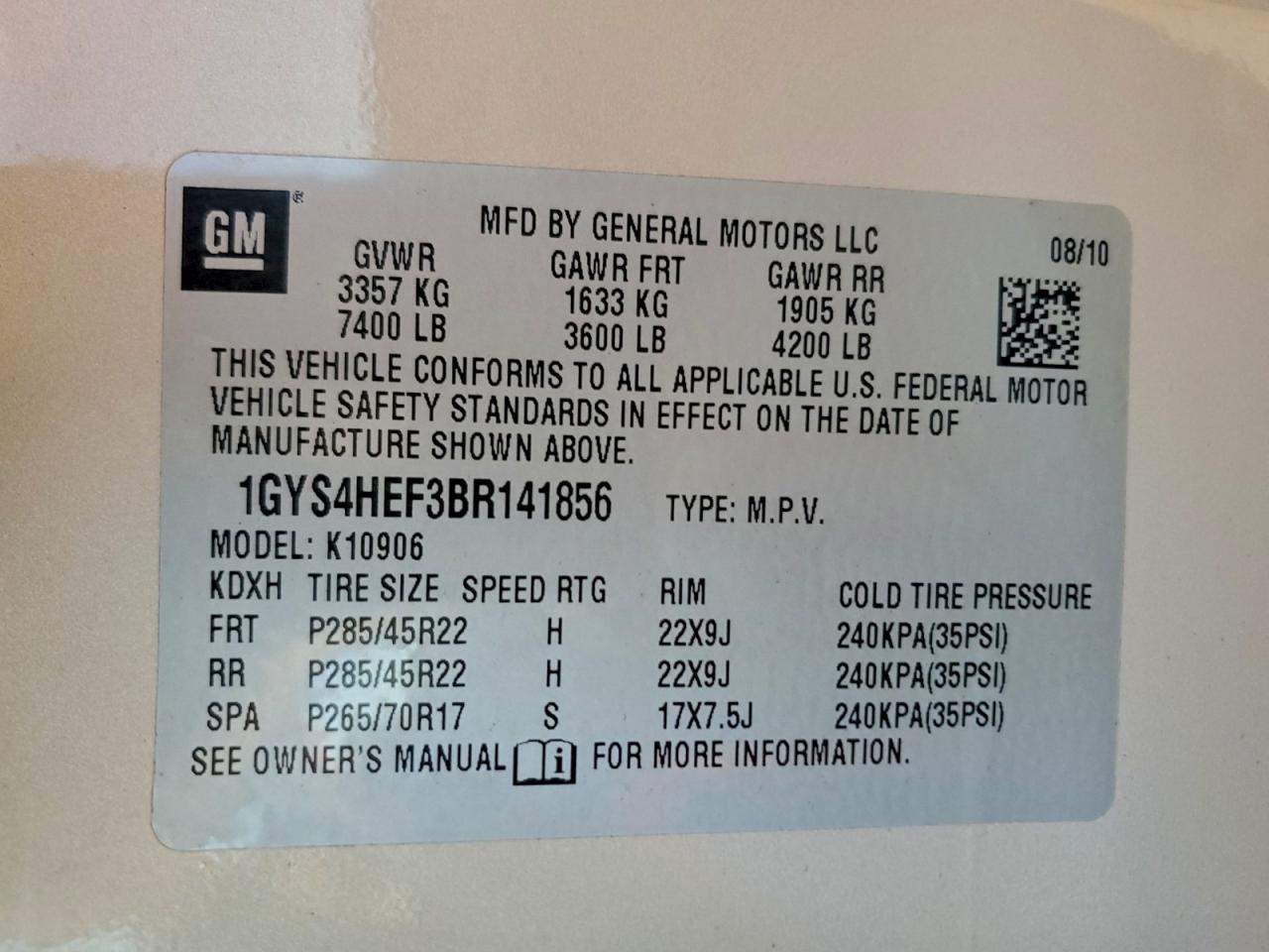 CADILLAC ESCALADE ESV LUXURY