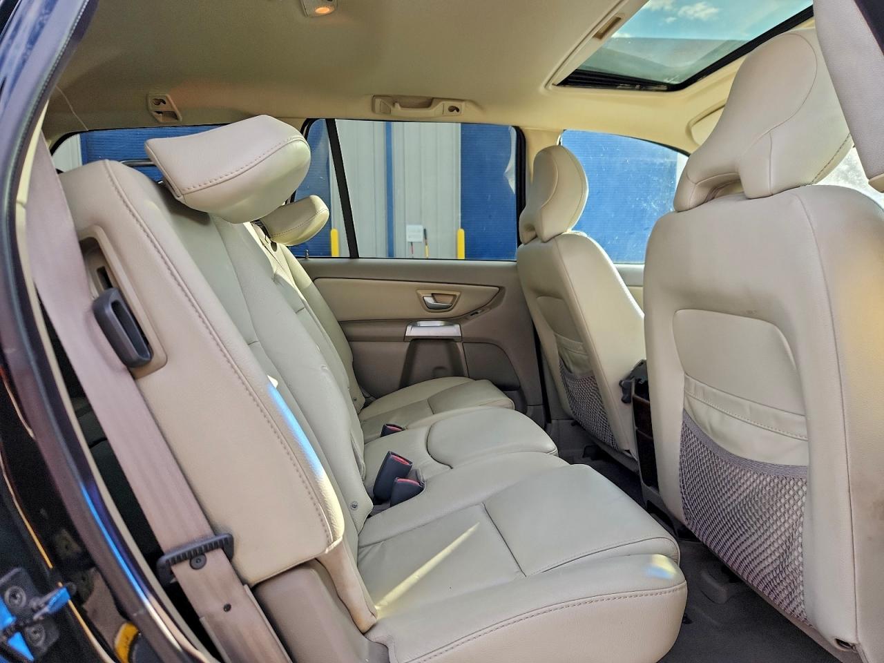 Lot #3311681257 2004 VOLVO XC90