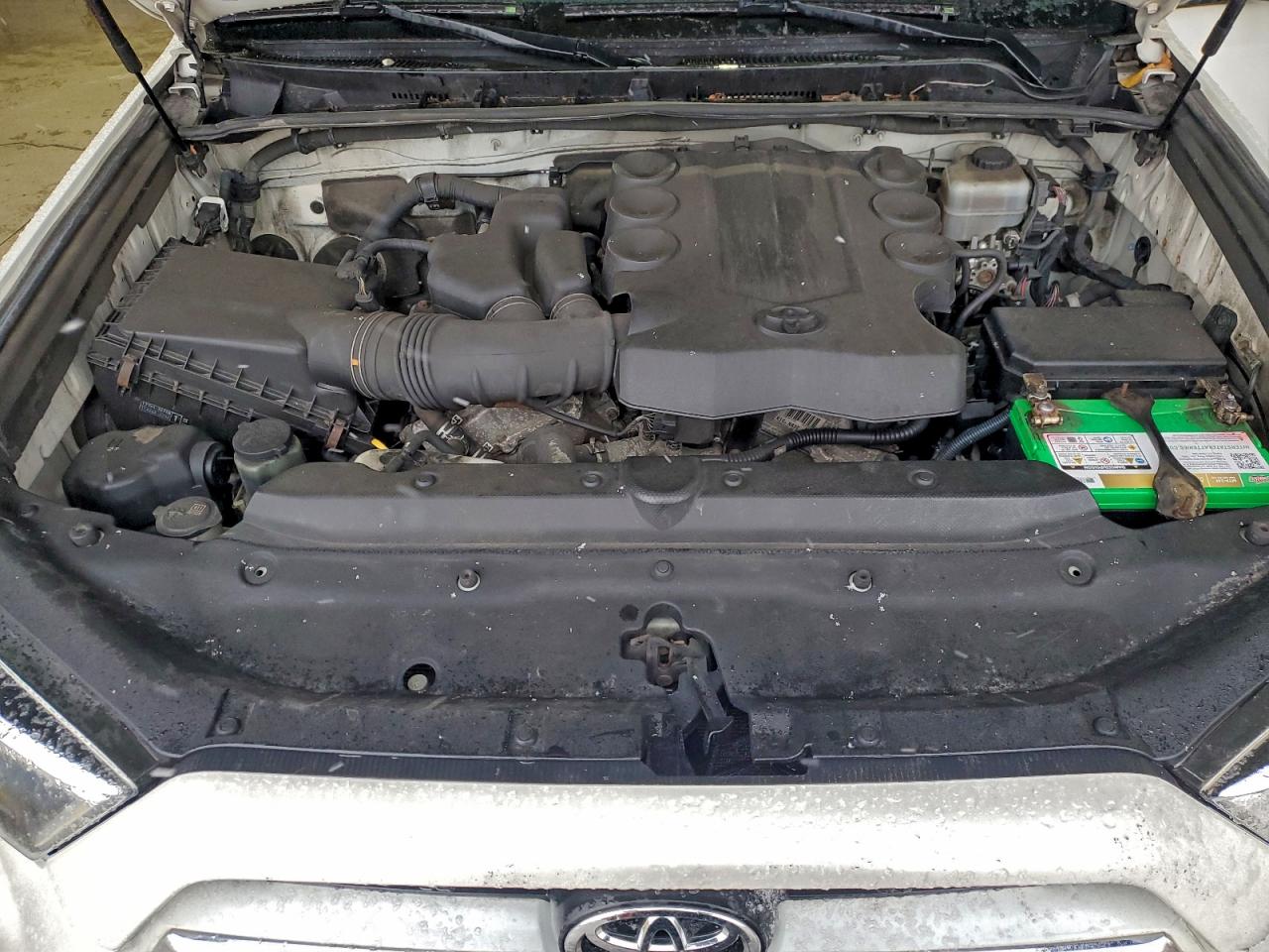 TOYOTA 4RUNNER SR5/SR5 PREMIUM