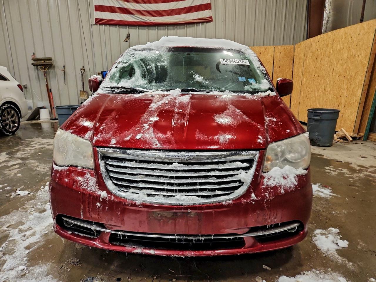 Lot #3315512357 2012 CHRYSLER TOWN & COU