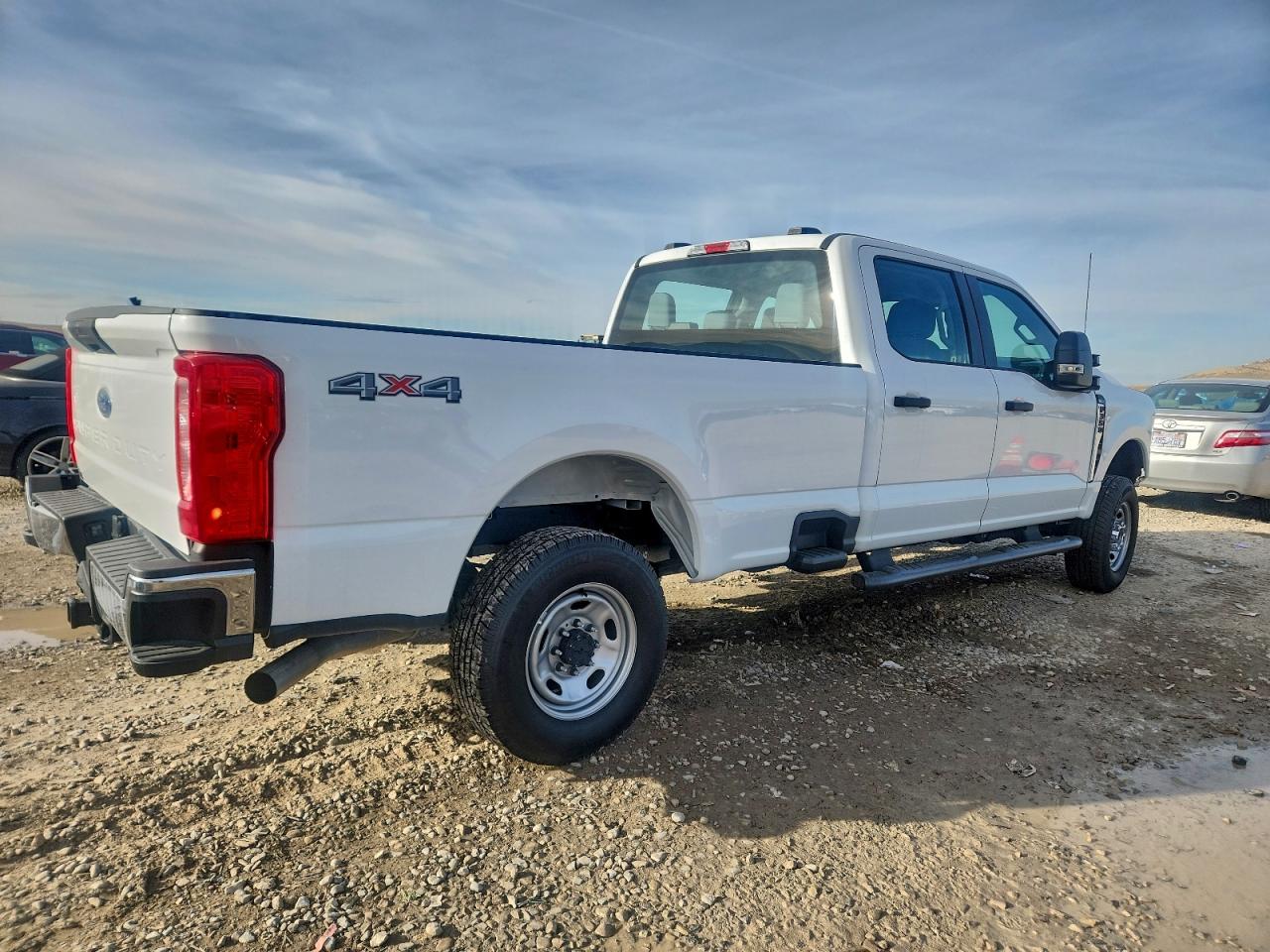 FORD F-350 SUPER DUTY