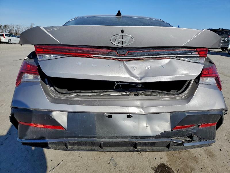 2025 HYUNDAI ELANTRA SE #3305410316