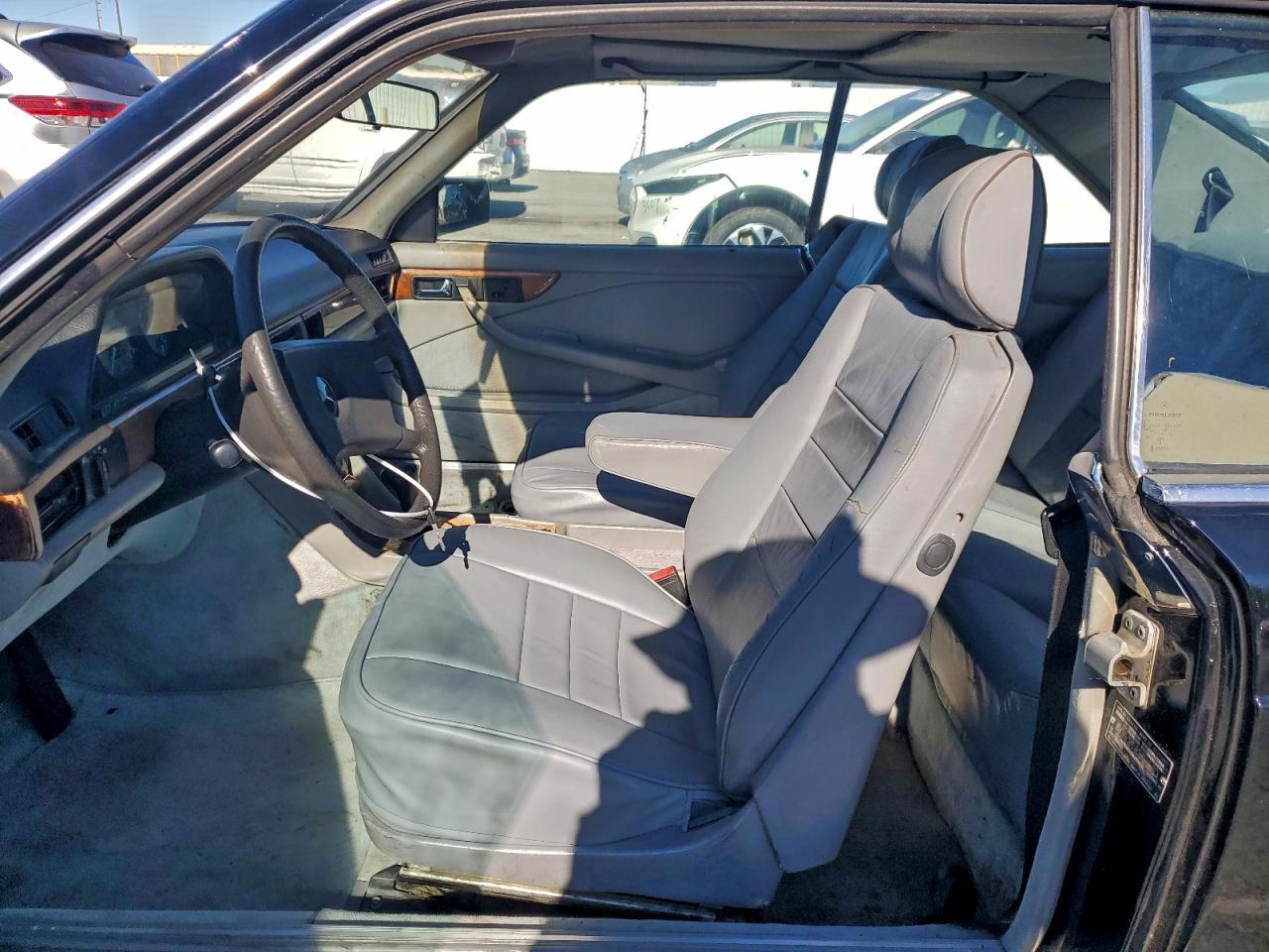 Lot #3308230161 1982 MERCEDES-BENZ 380 SEC