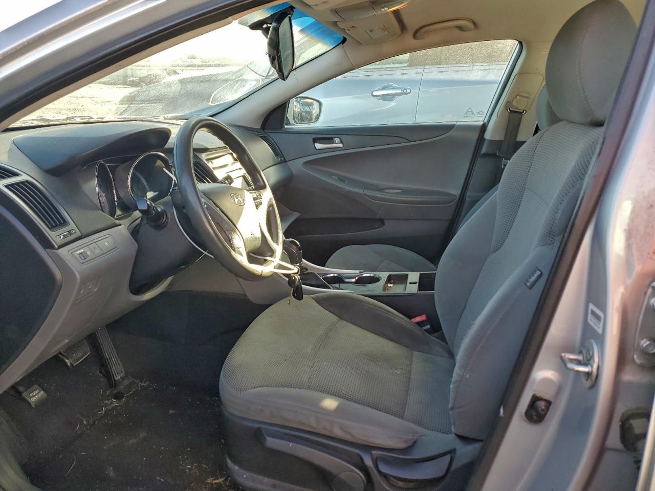 Lot #3311703230 2014 HYUNDAI SONATA GLS