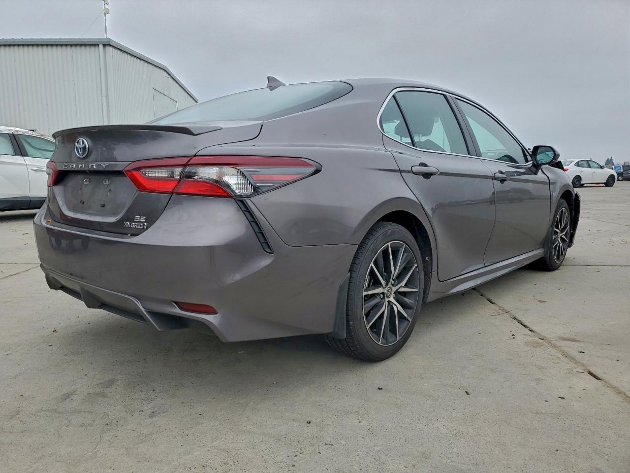 TOYOTA CAMRY SE NIGHT SHADE