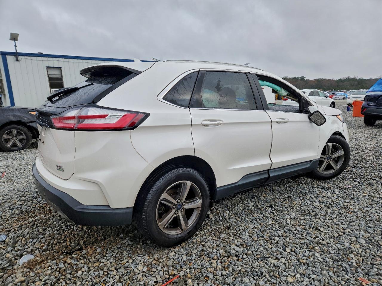 FORD EDGE SEL
