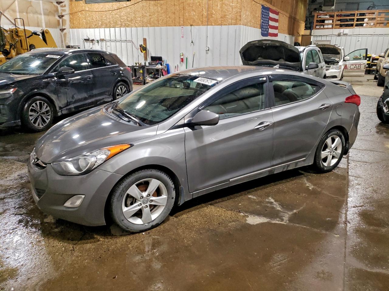 Lot #3308773996 2013 HYUNDAI ELANTRA GL