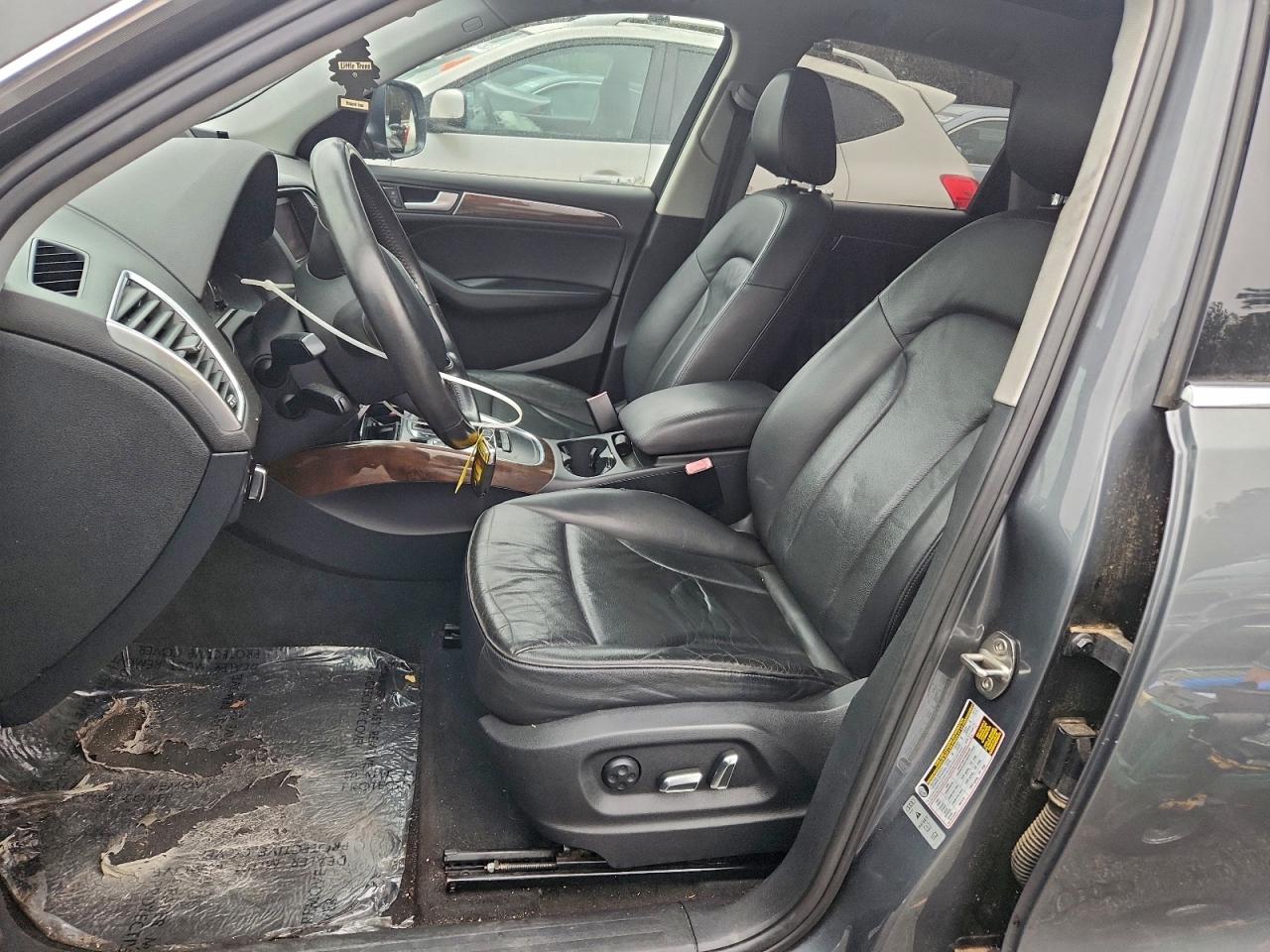 AUDI Q5 PREMIUM PLUS