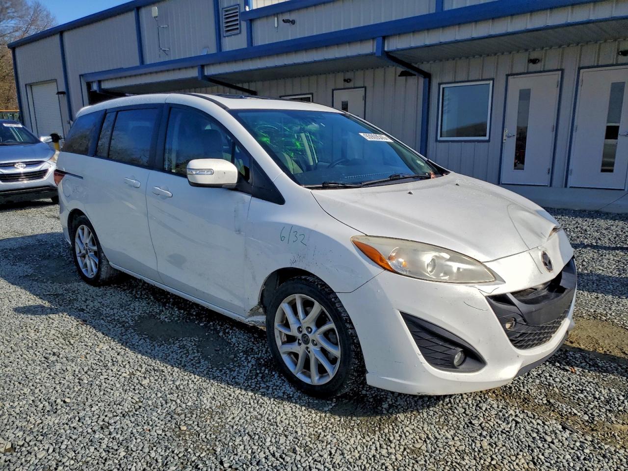 MAZDA 5 GRAND TOURING