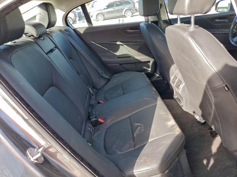 2017 JAGUAR XE PREMIUM #3308465298